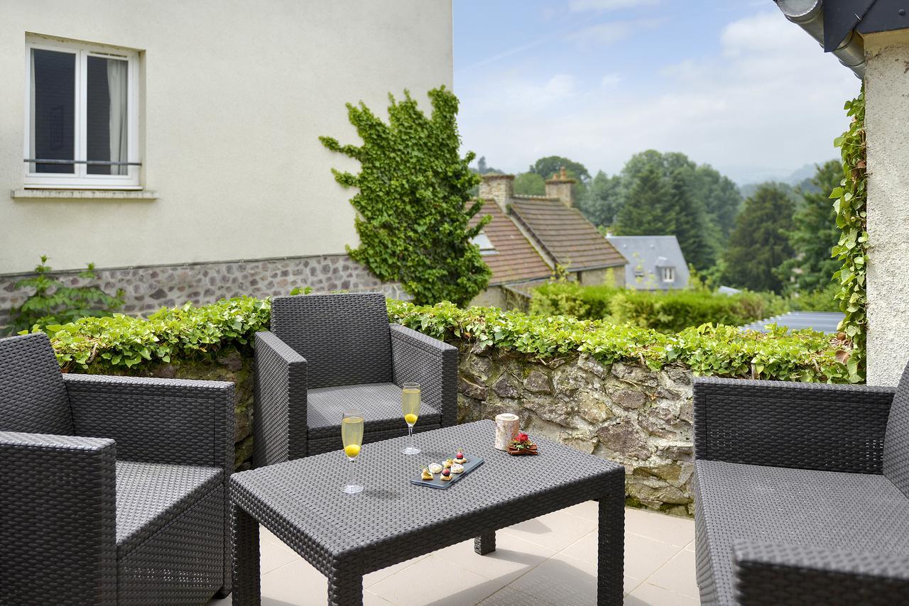 Logis Hotel Spa Restaurant Au Site Normand Clécy Eksteriør billede